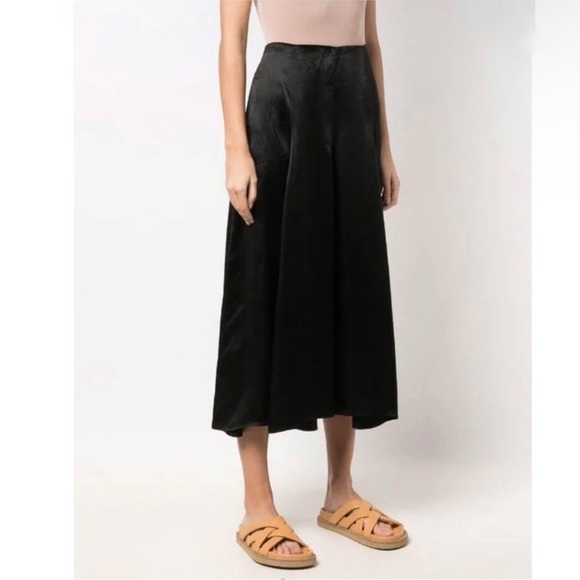 Vince flare skirt NEW - Picture 1 of 7